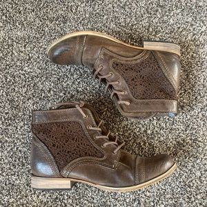 XOXO Brown boots with lace size 8